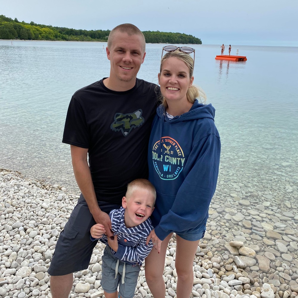 Meet your Posher, Becca